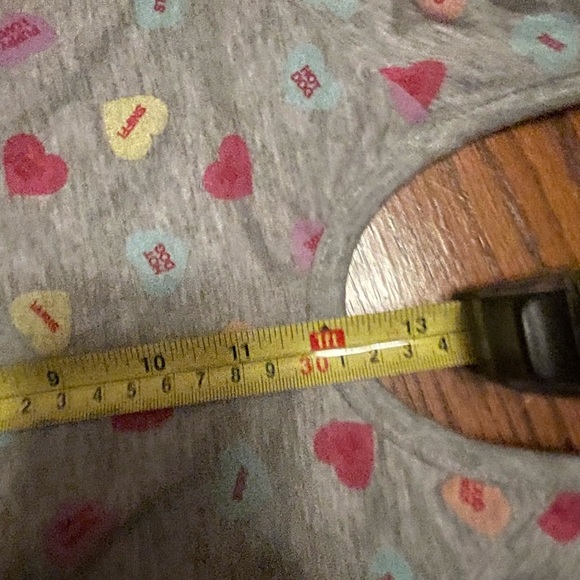 🆕 Valentines Hotel Doggy Dog Onesie Grey Conversation Hearts All Over Print PJs - Picture 12 of 13